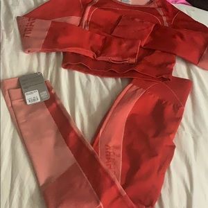 Gymshark turbo seamless set brick